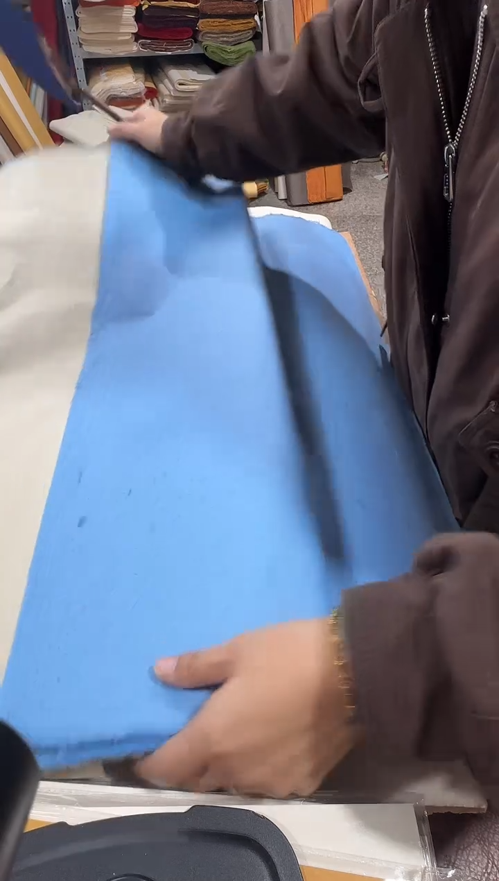 四尺50张褚皮湖蓝色老纸