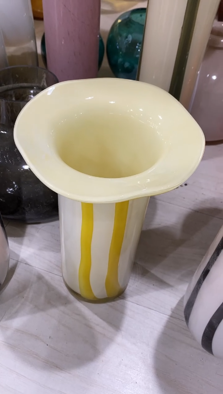 世****林慕忆家手作琉璃花瓶