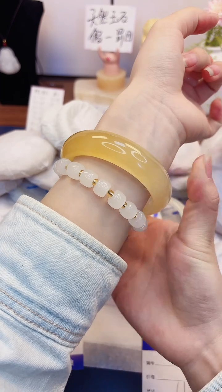 【闪购商品】石英质玉手镯未镶嵌109-财气镯-圈口61