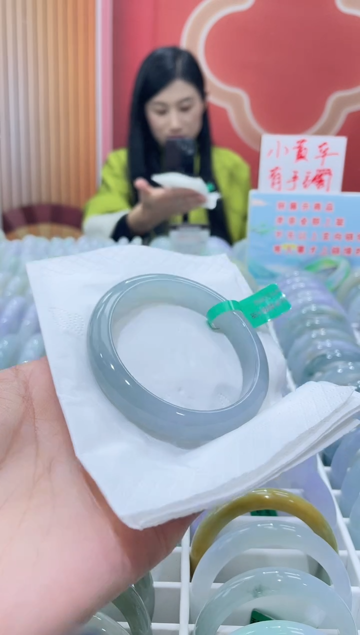 【闪购商品】翡翠手镯未镶嵌00000004948