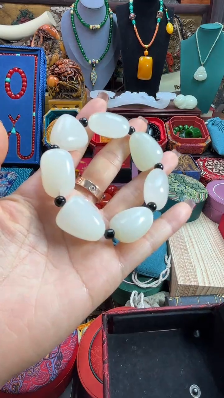 【闪购商品】和田玉687768未镶嵌678867876768