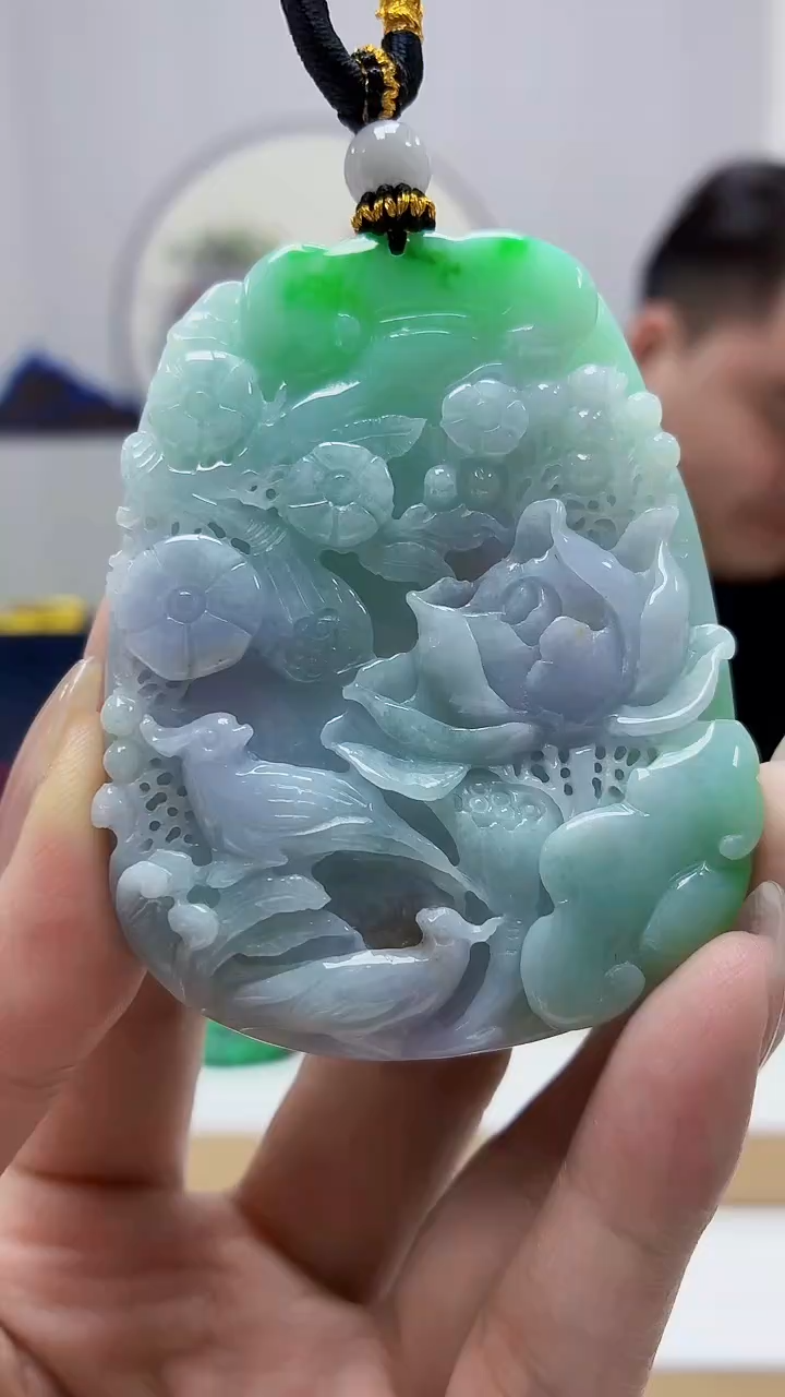 未镶嵌定制翡翠盛***理5060MM-毛货挂件