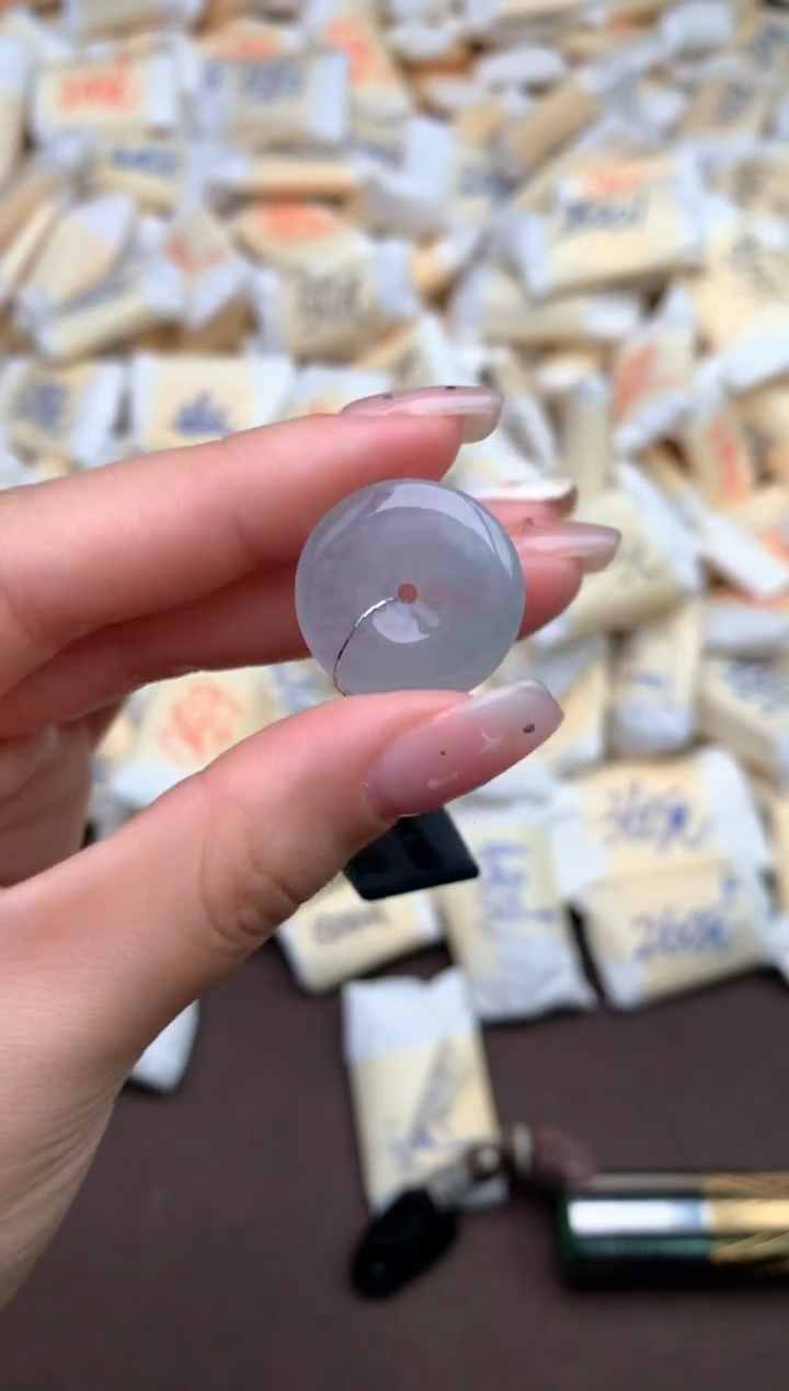 【闪购商品】翡翠挂件未镶嵌 —