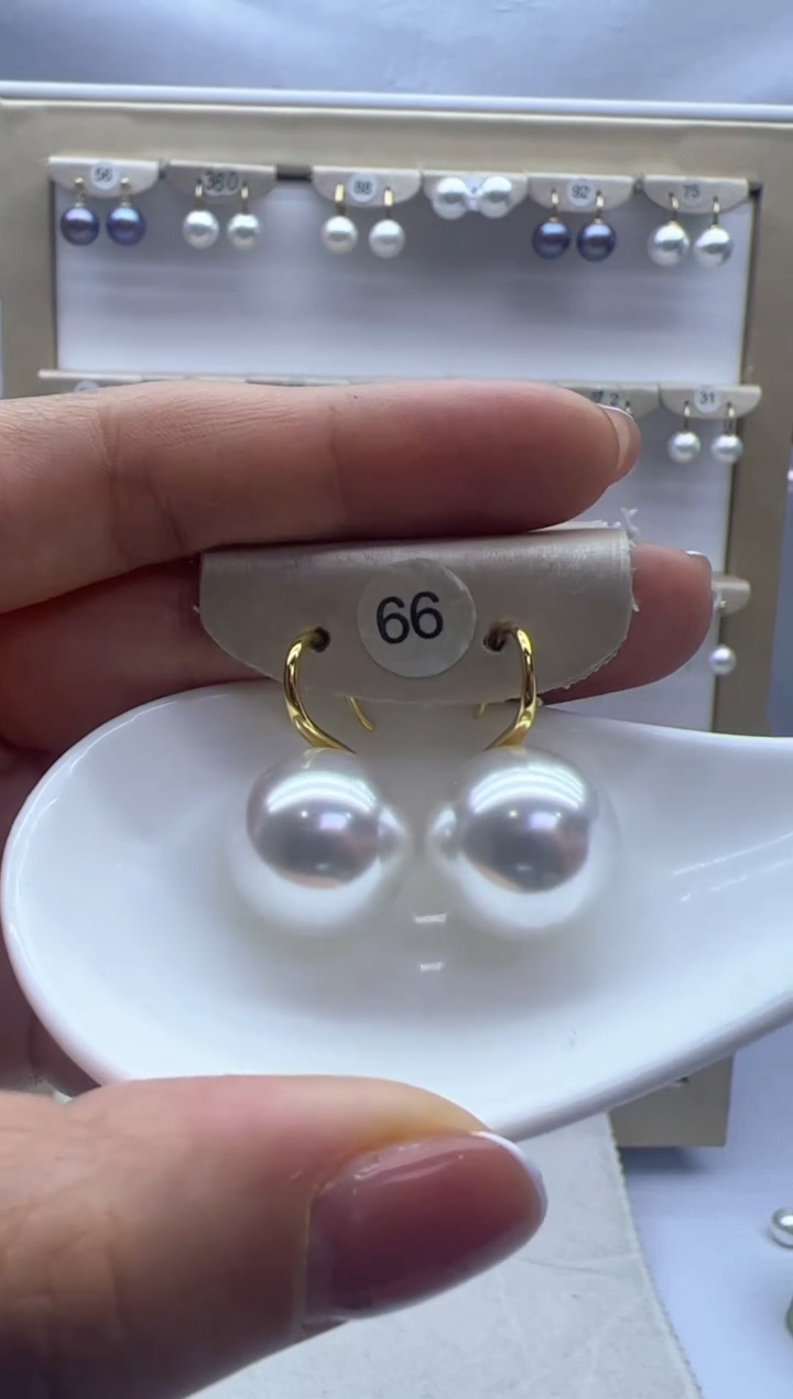 【闪购商品】淡水珍珠耳饰18K金镶嵌66