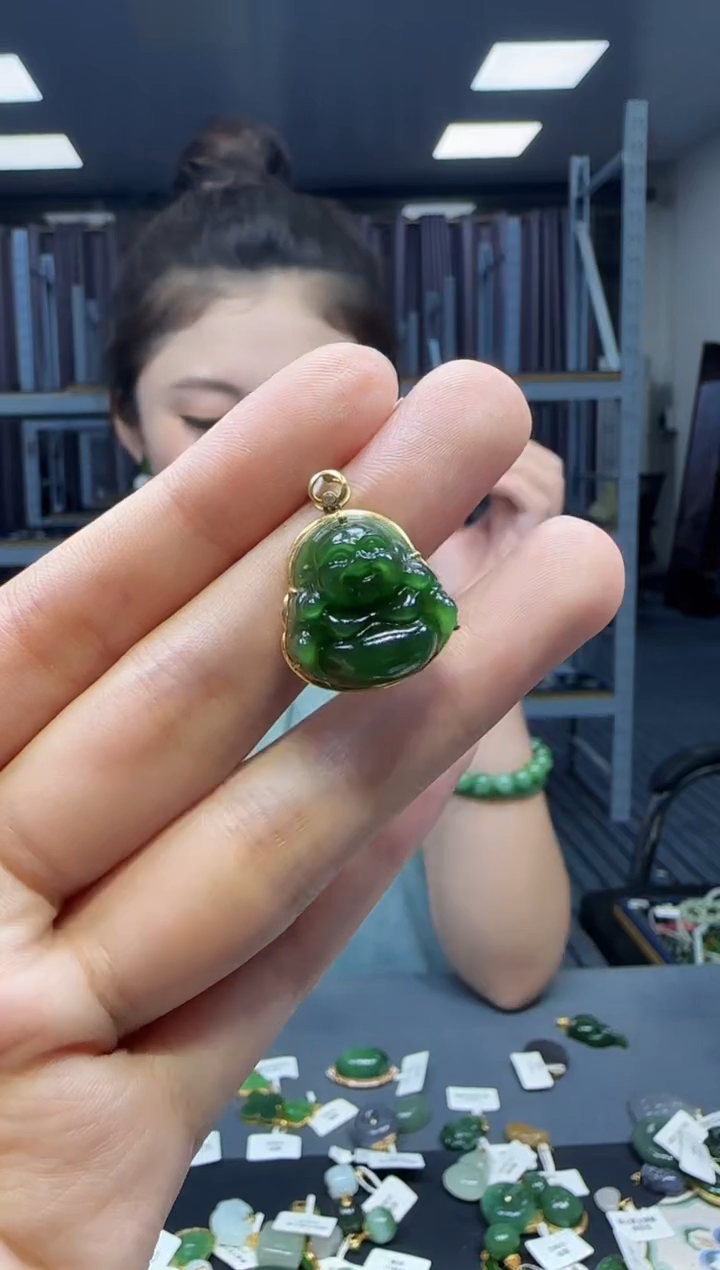 和田玉18K金镶嵌挂件1