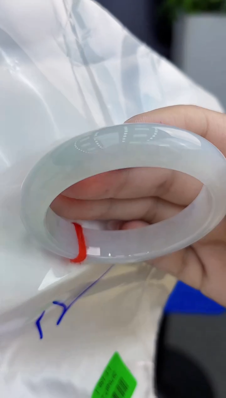 【闪购商品】翡翠手镯未镶嵌翡翠手镯