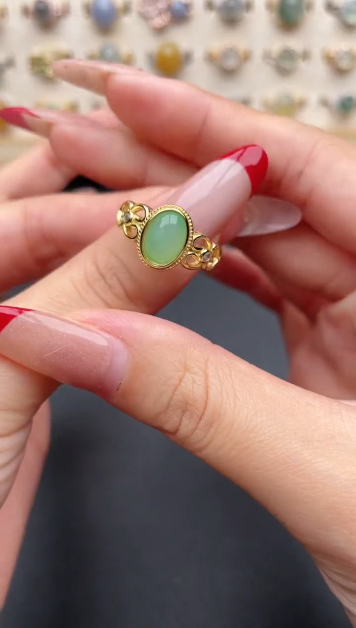 【闪购商品】翡翠戒指银S925镶嵌一物一证一礼盒