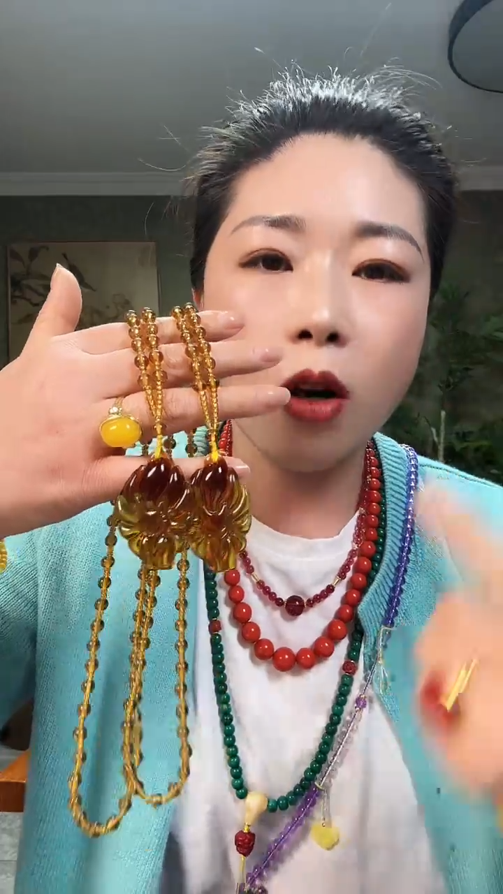 【闪购商品】树脂制品0000000T224