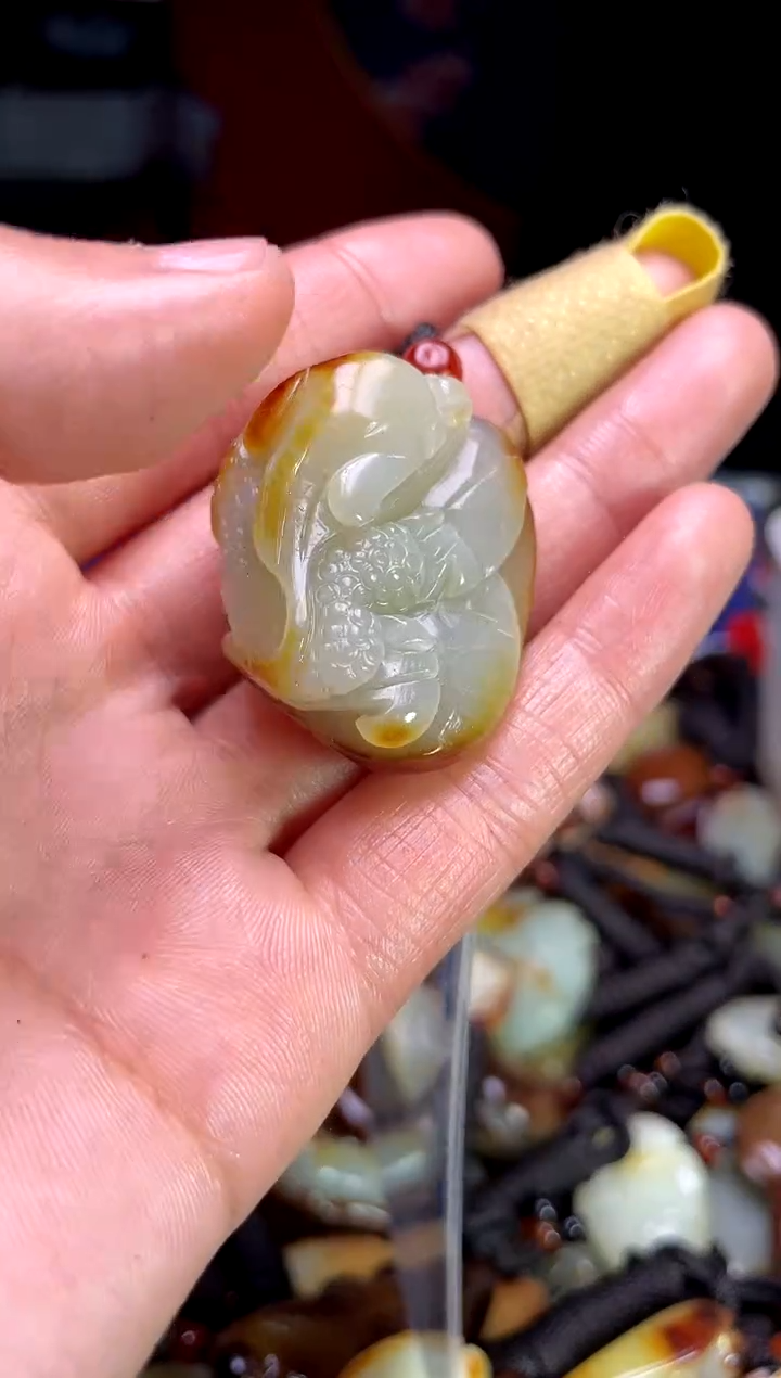 【闪购商品】和田玉颈饰未镶嵌1