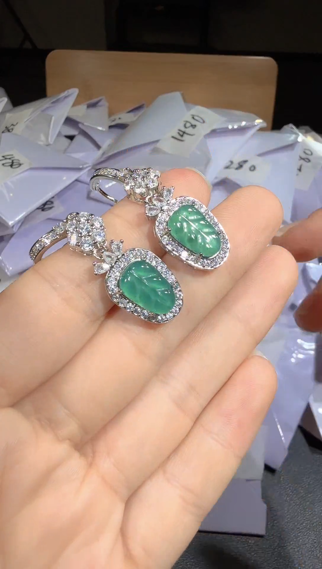 吊坠(不含链)未镶嵌翡翠叶子