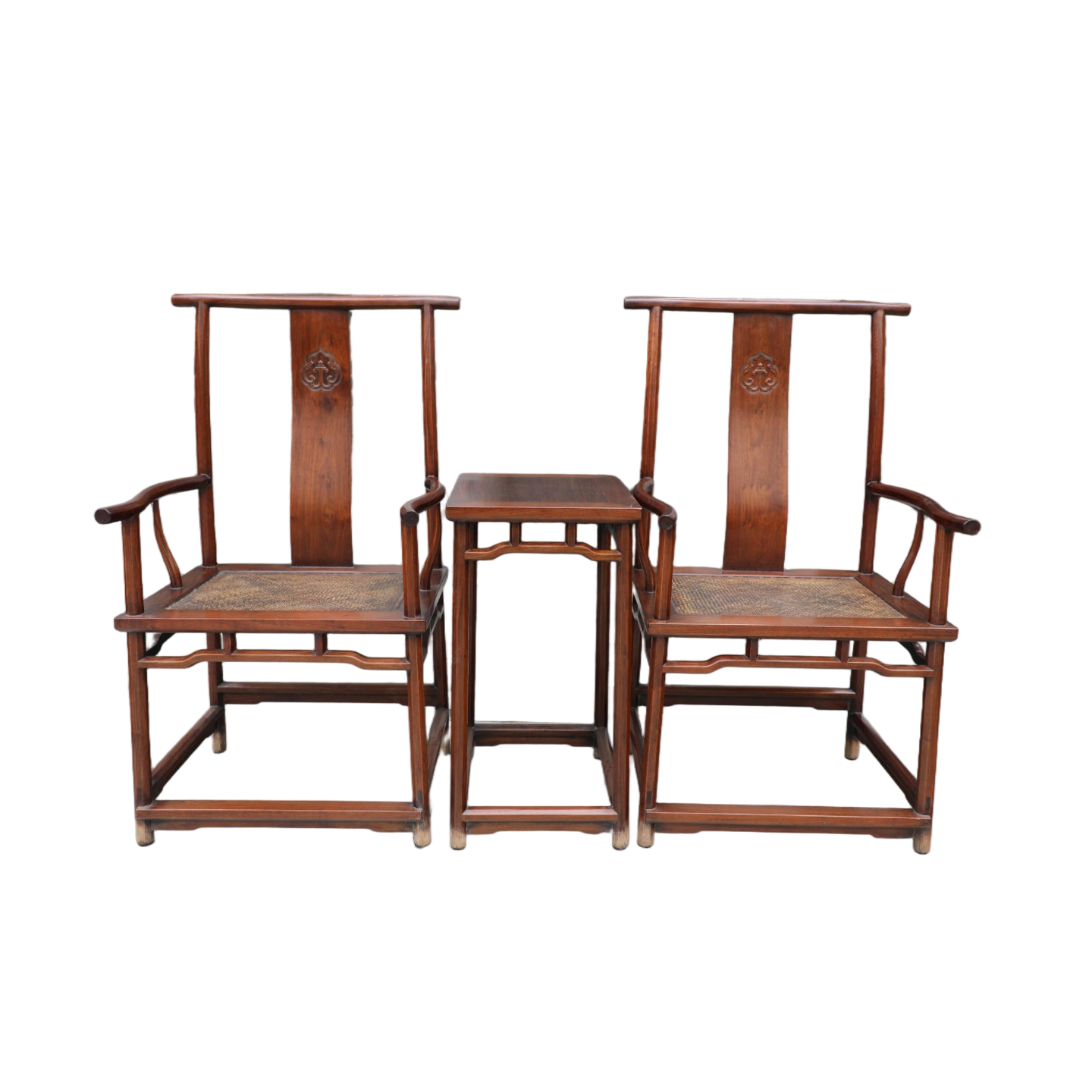 文华开物第226期拍品 19 清代 黄花梨四出头官帽椅一套