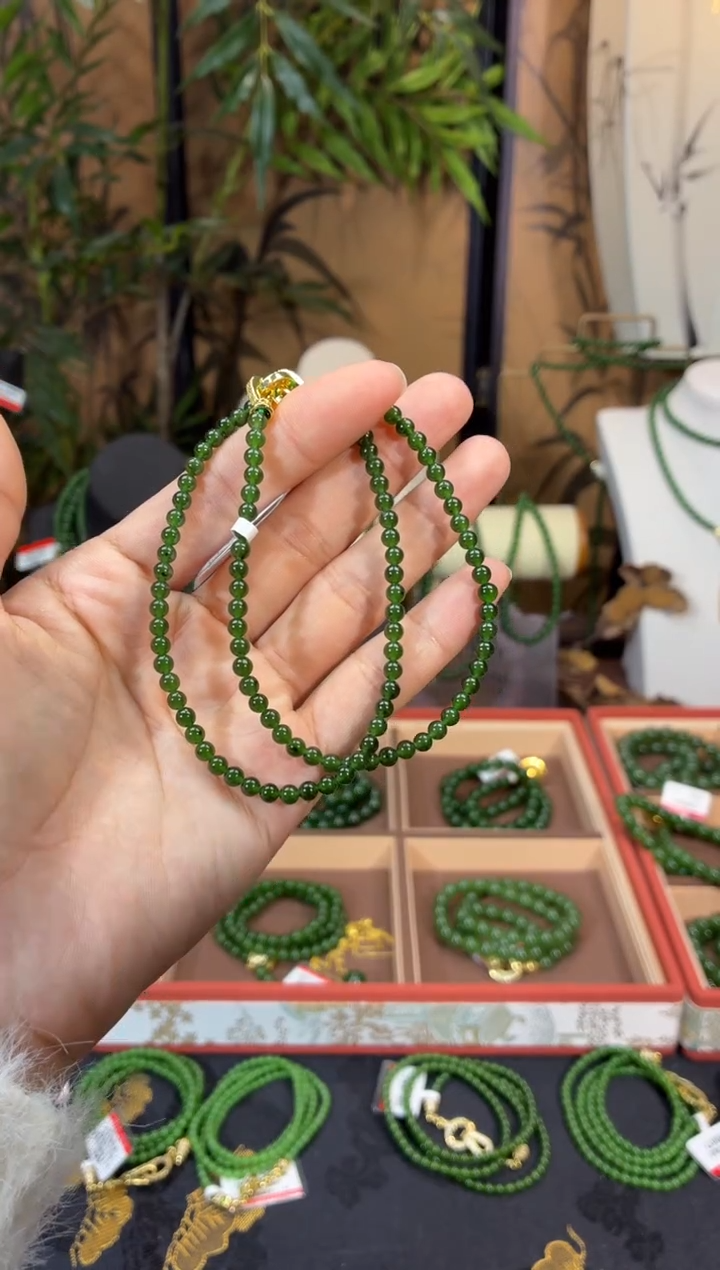 颈饰未镶嵌和田玉（碧玉）4菠菜微矿锁骨链