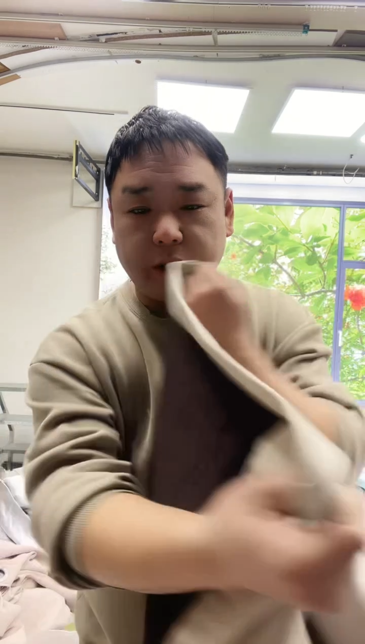 混纺棉麻新布奶茶4米打孔 号 孤品窗帘