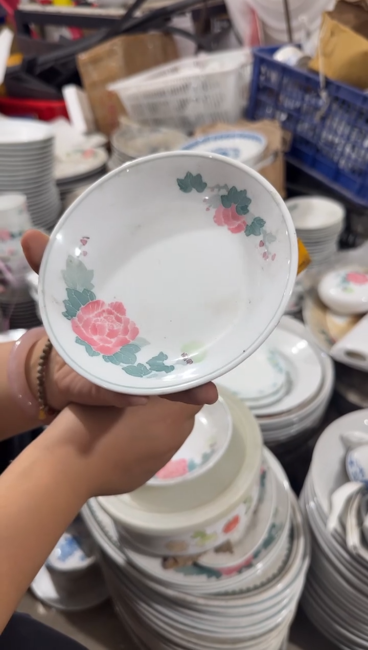 摆件手绘芙蓉花窝盘13厘米有瑕请慎拍