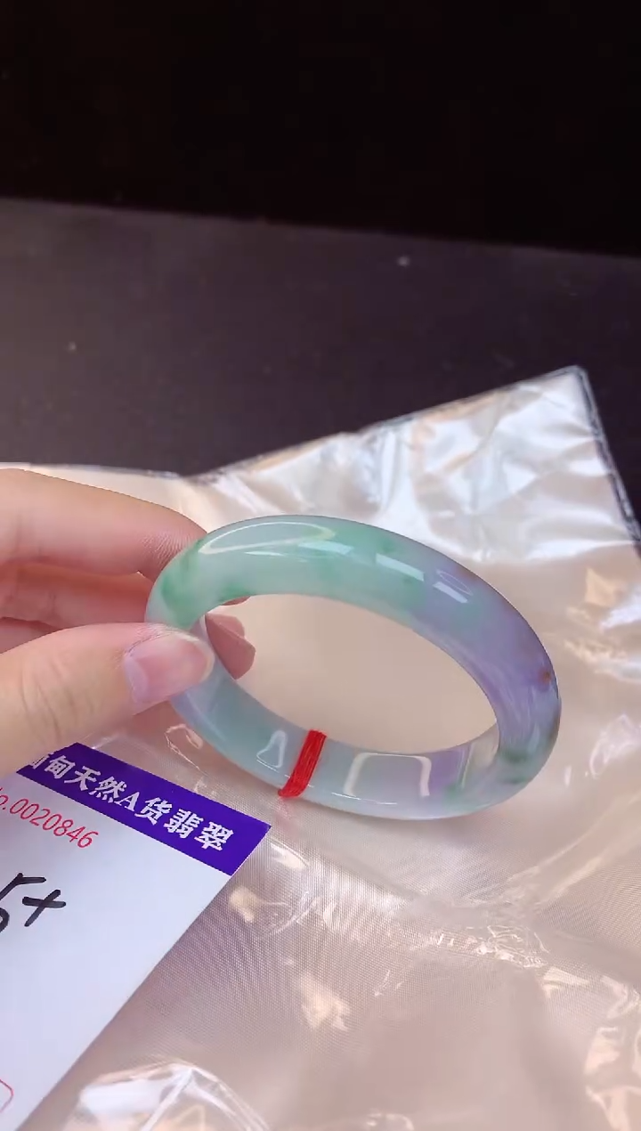 【闪购商品】翡翠手镯未镶嵌55+             