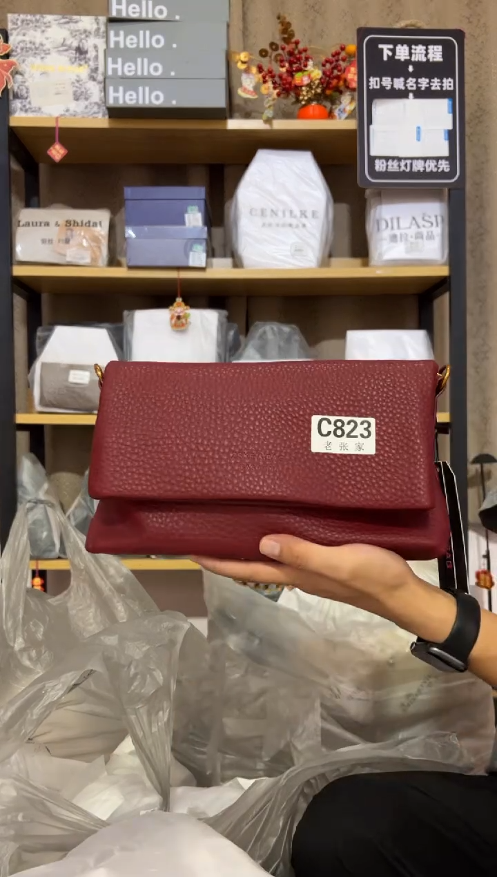 小牛剖层皮革老张家女包823