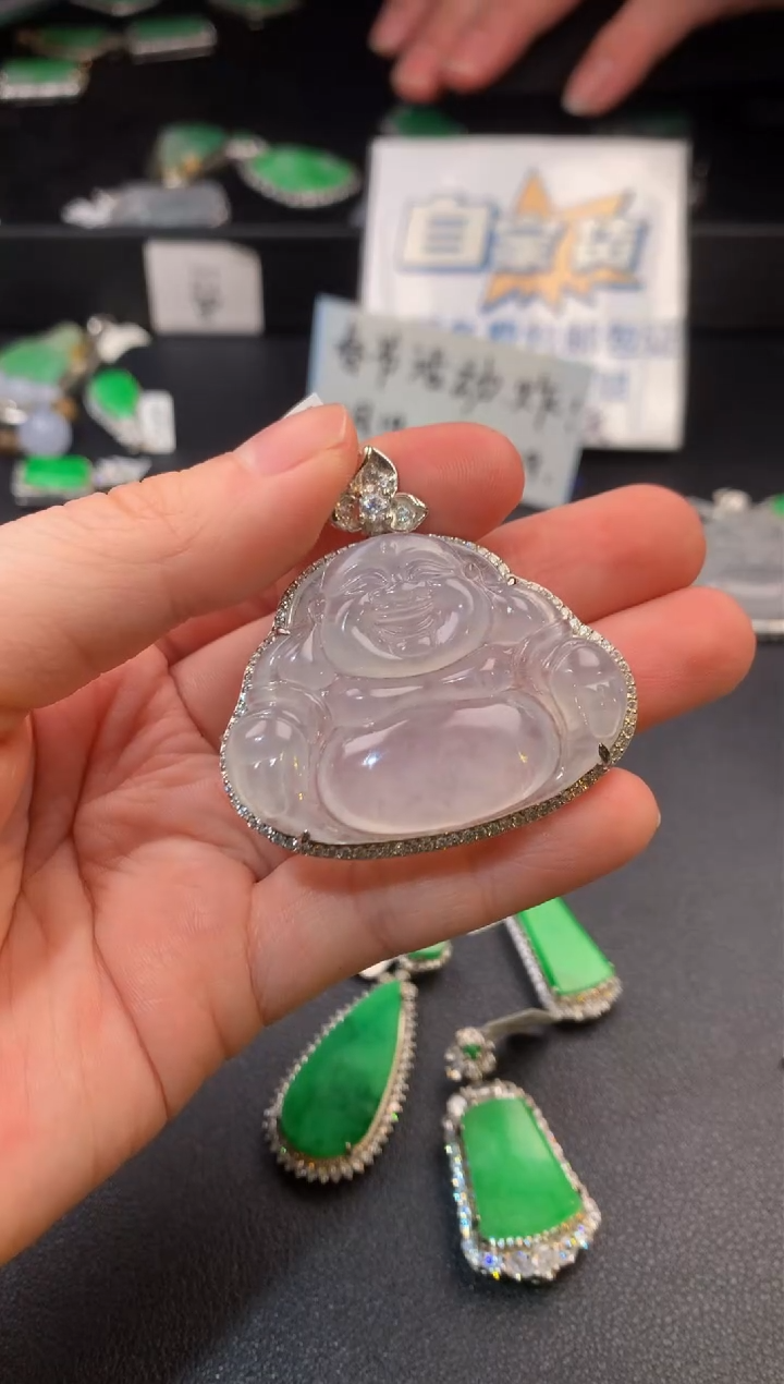 【闪购商品】翡翠颈饰银S925镶嵌翡翠