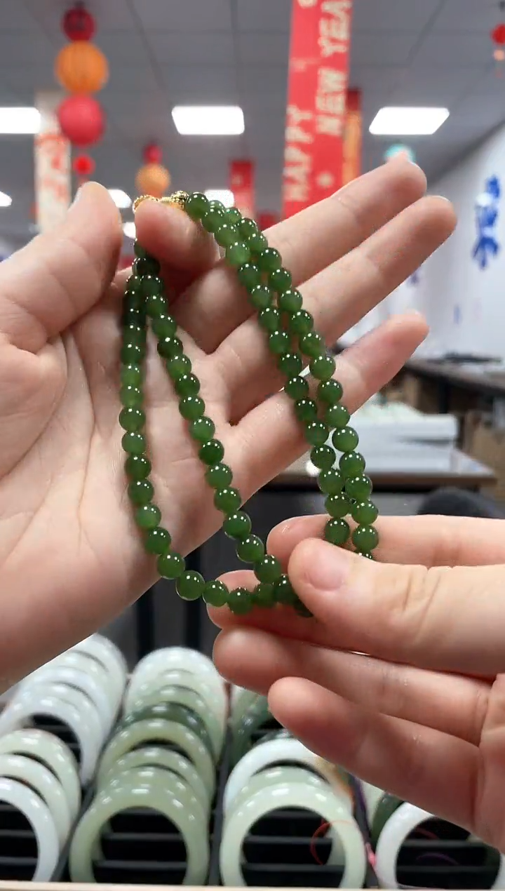 【闪购商品】和田玉颈饰未镶嵌碧玉卡6美人链项链一条