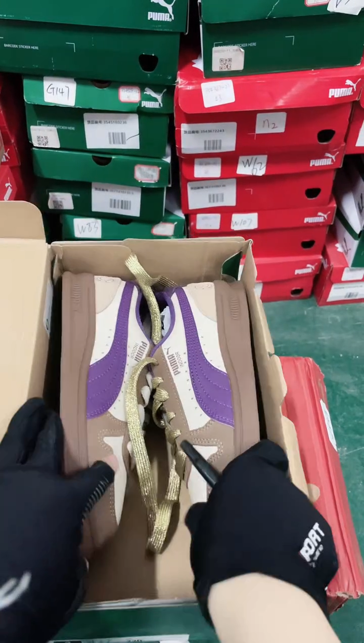 彪马时尚休闲运动鞋35.5M  ZZ6