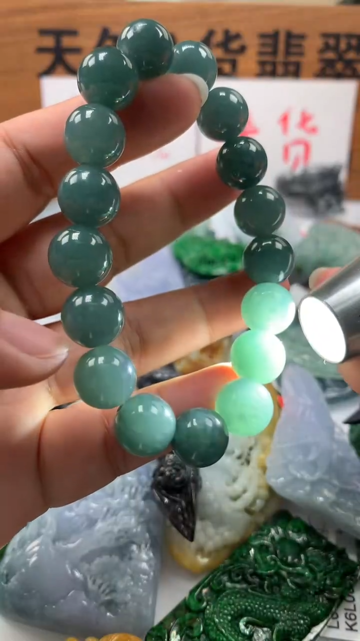 【闪购商品】翡翠颈饰未镶嵌保真天然A货翡翠