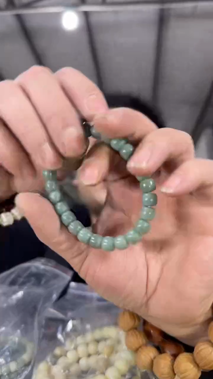 【闪购商品】菩提根/象牙果手串H3