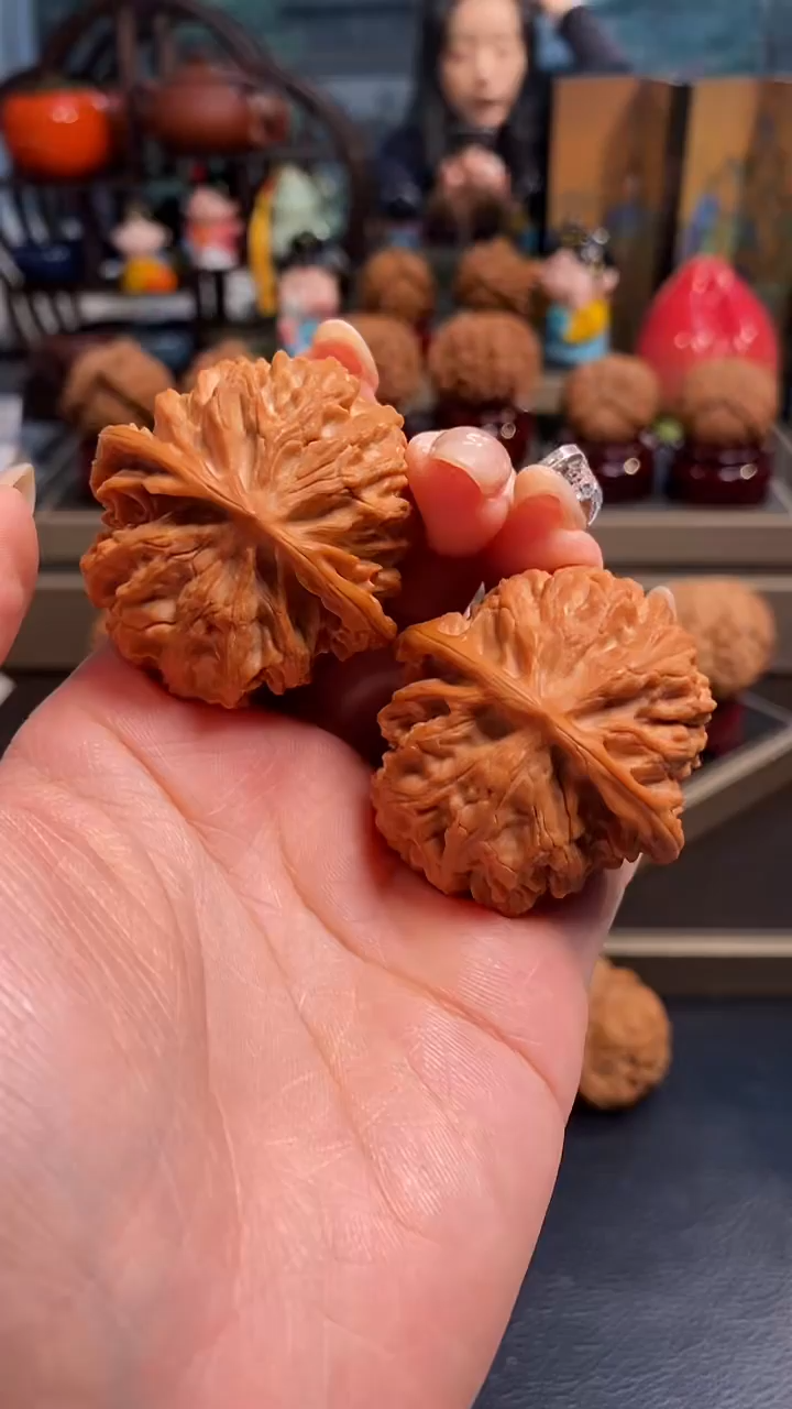 【闪购商品】文玩核桃把件H644苹果园41