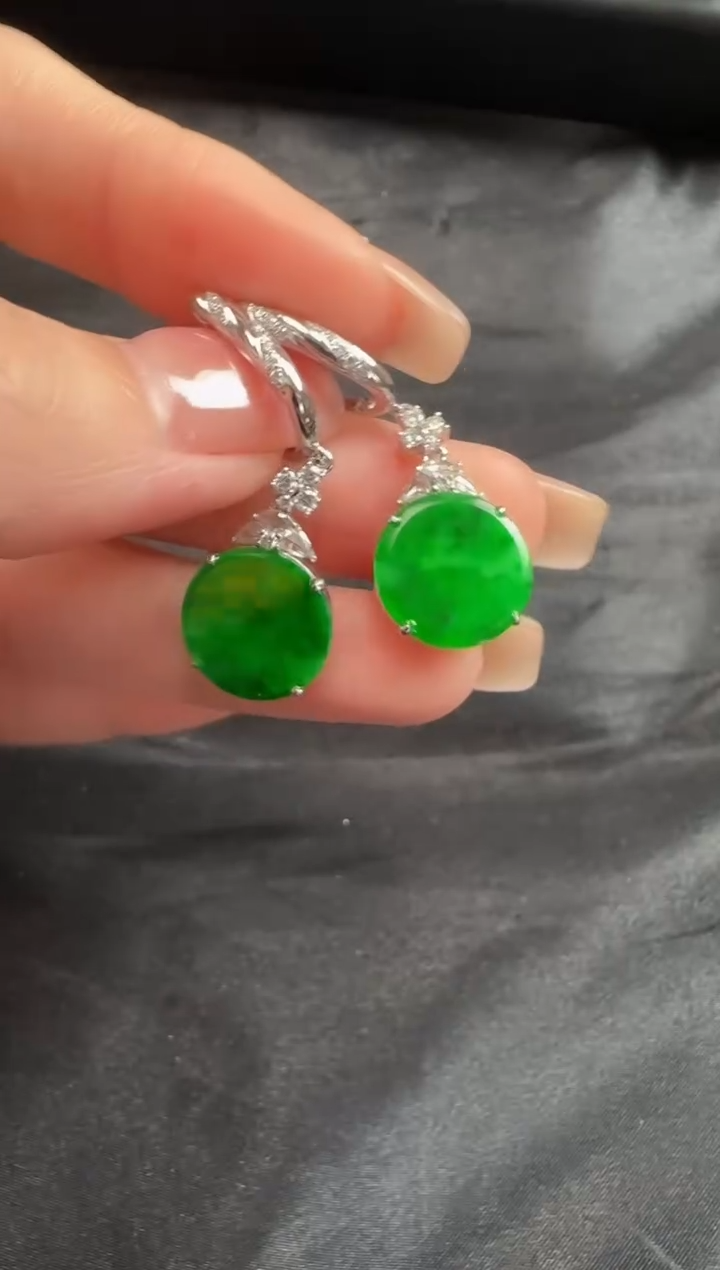 【闪购商品】翡翠耳饰18K金镶嵌016无事牌一对