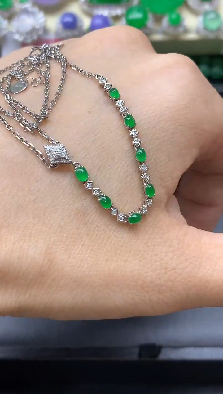 颈饰18K金镶嵌翡翠572-中国好珍宝