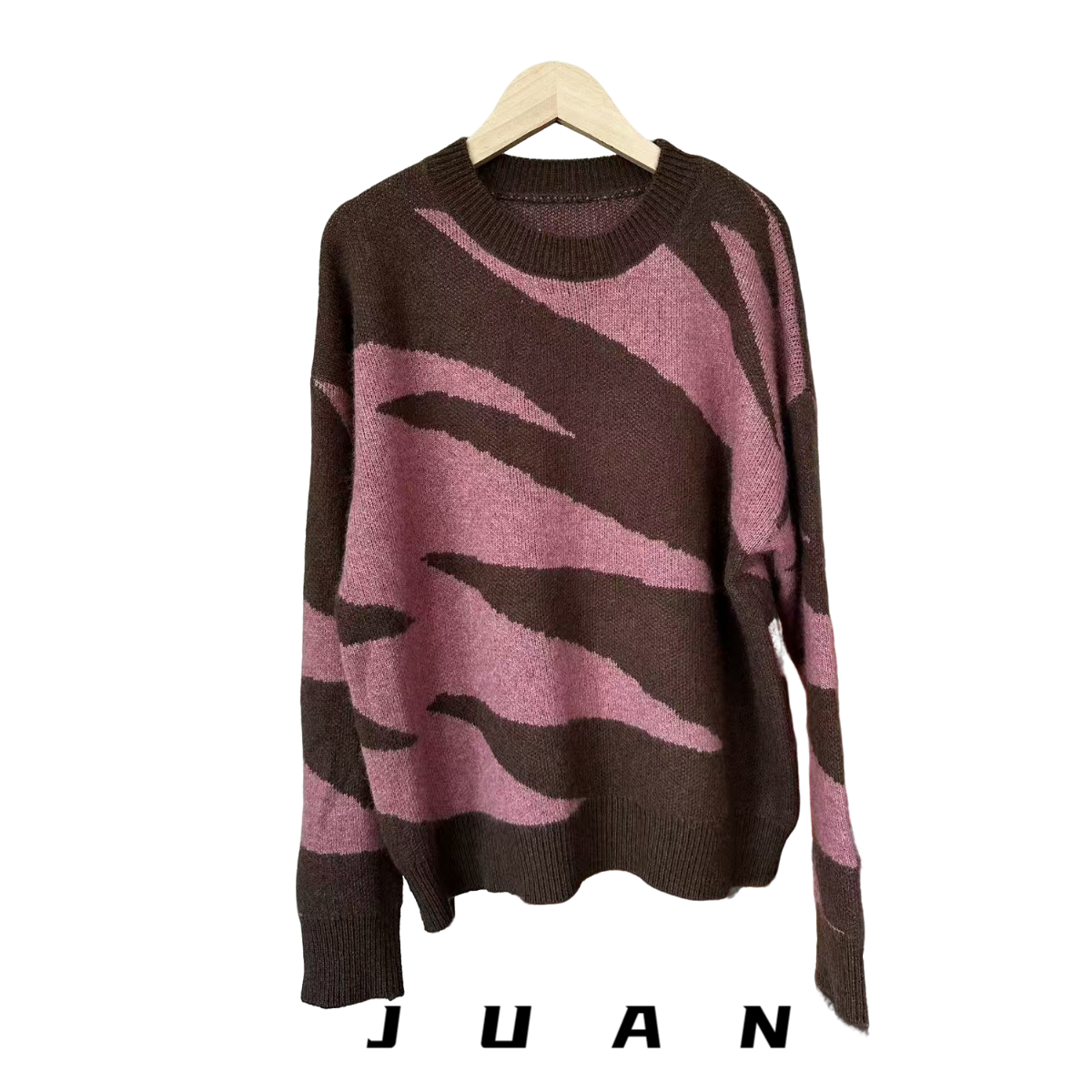 早秋新款撞色波浪纹圆领套头长袖针织衫