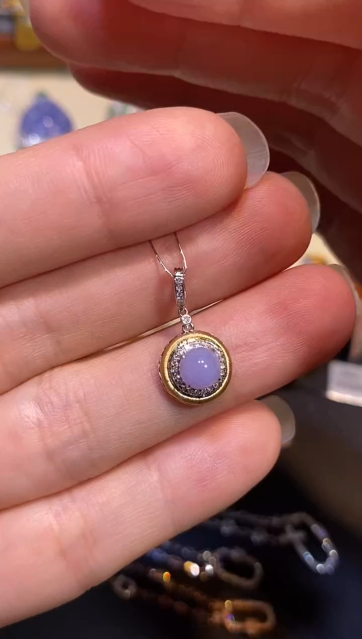 【闪购商品】翡翠吊坠(不含链)18K金镶嵌吊坠