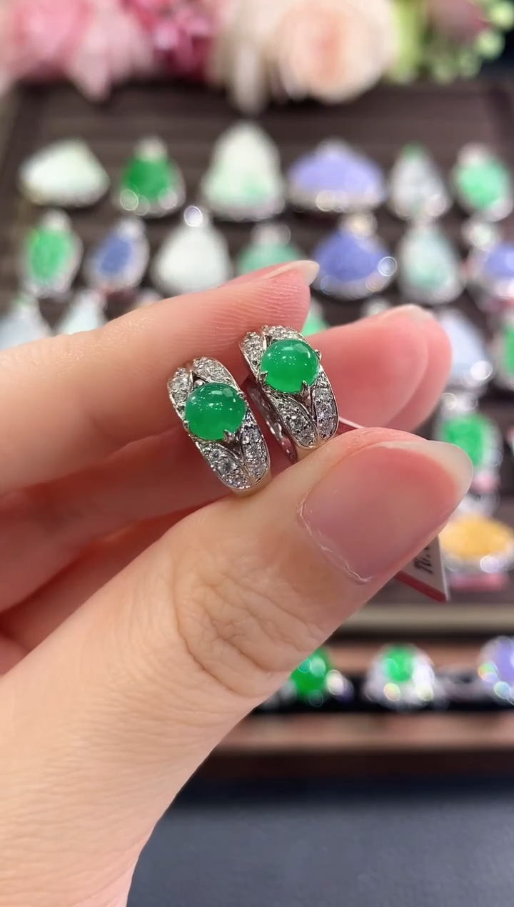 18K金镶嵌翡翠耳饰d47