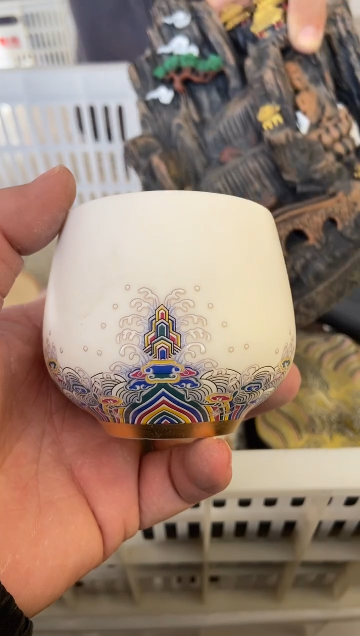 杯无运费险有瑕疵的摄影的产品有使用过的痕迹有点脏介意勿拍