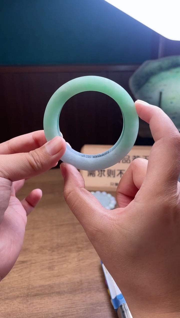 【闪购商品】定制翡翠手镯未镶嵌 定制