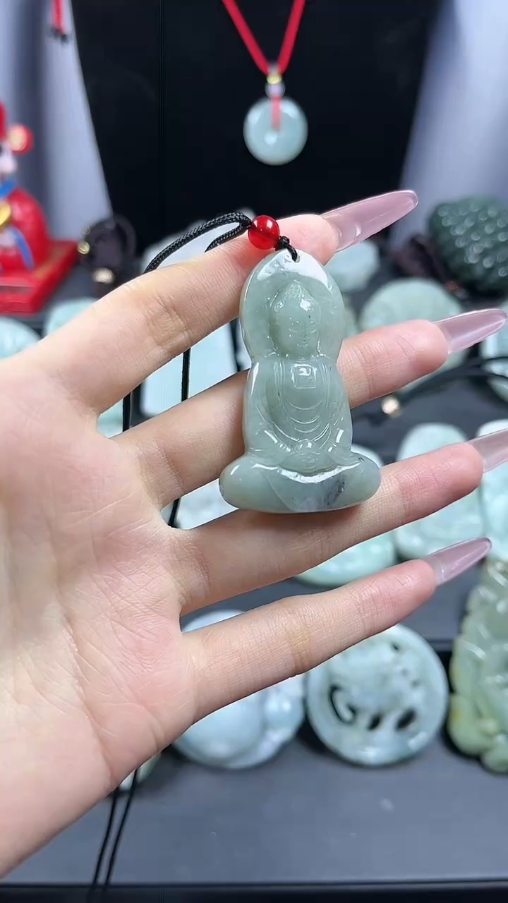 【闪购商品】翡翠颈饰未镶嵌大日如来