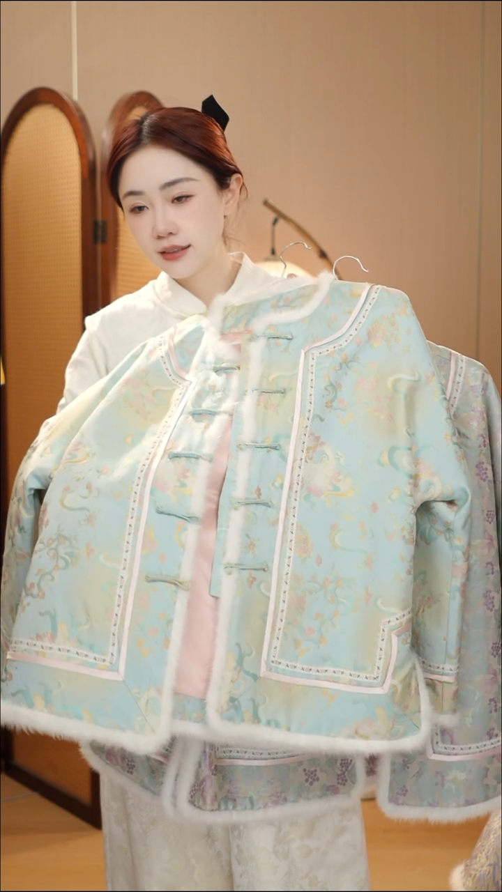 高定白泽夹棉外套 