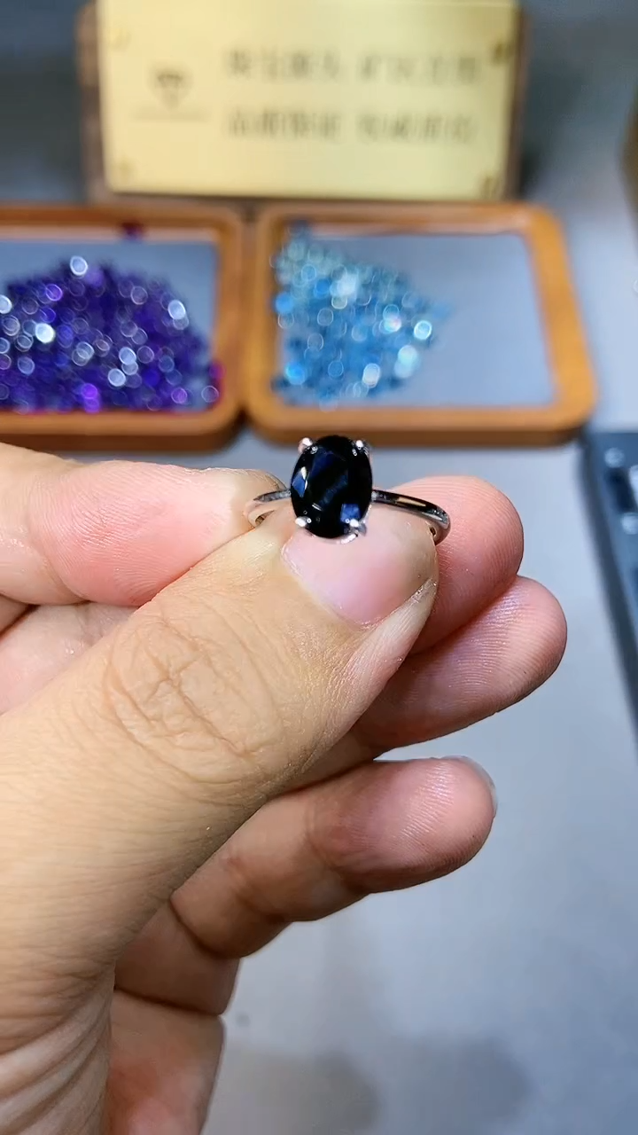 【闪购商品】蓝宝石戒指银S925镶嵌354黑