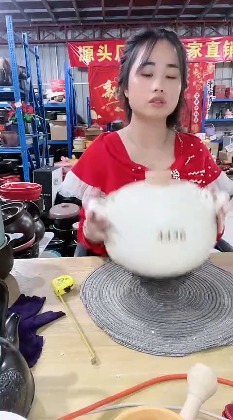 【闪购商品】4436瑕疵5.0白锅带盖.。。