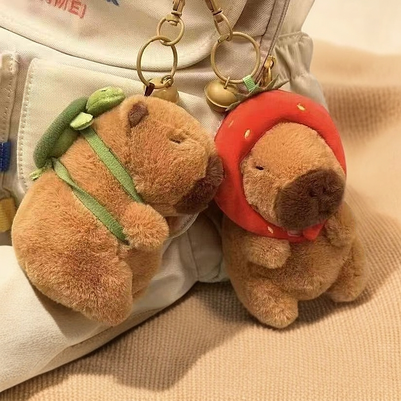 卡皮巴拉挂件水豚鼠钥匙扣包包挂饰网红可爱丑萌公仔毛绒