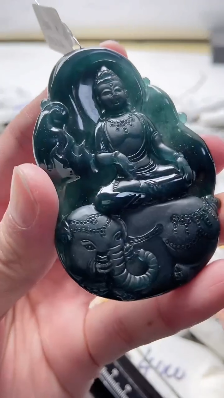 【闪购商品】翡翠颈饰未镶嵌88888888888