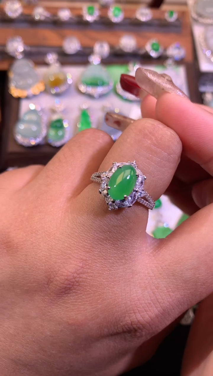 【闪购商品】翡翠戒指未镶嵌缅甸天然A货翡翠