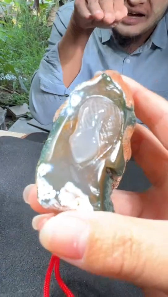 【闪购商品】玛瑙/玉髓珠宝奇石未镶嵌拍一发一