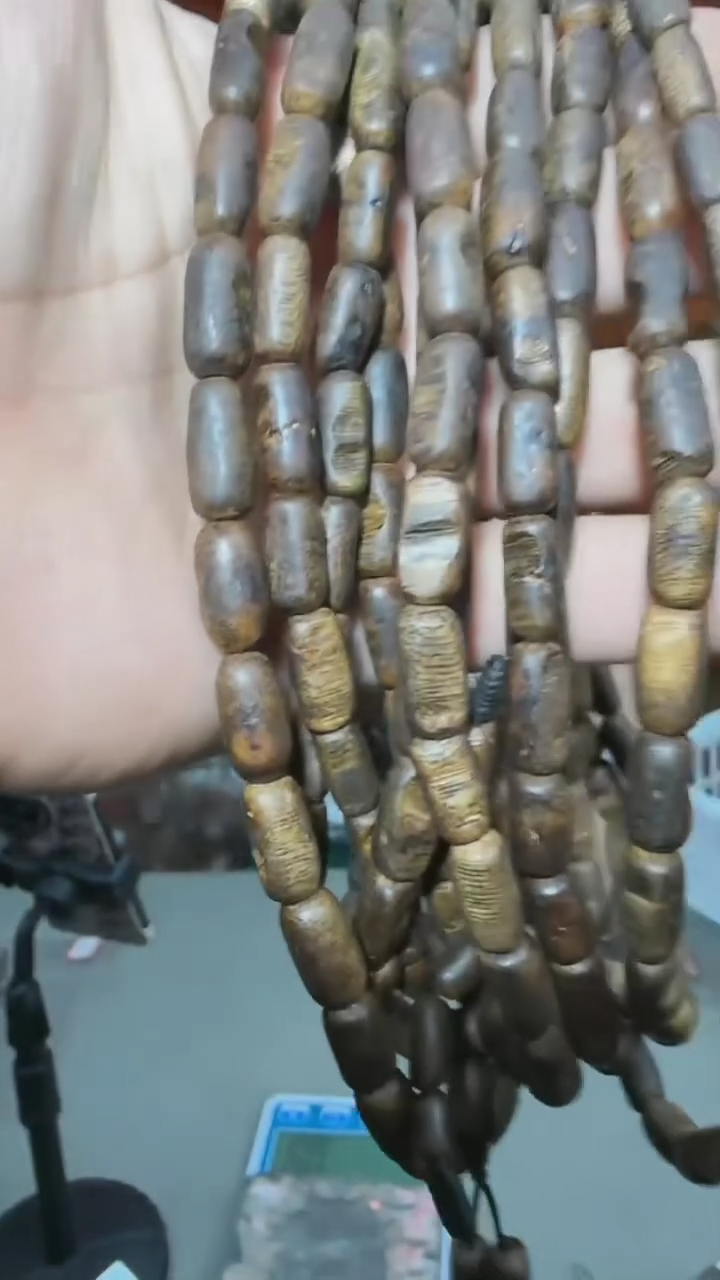 手串沉香33号18g+多样性发一