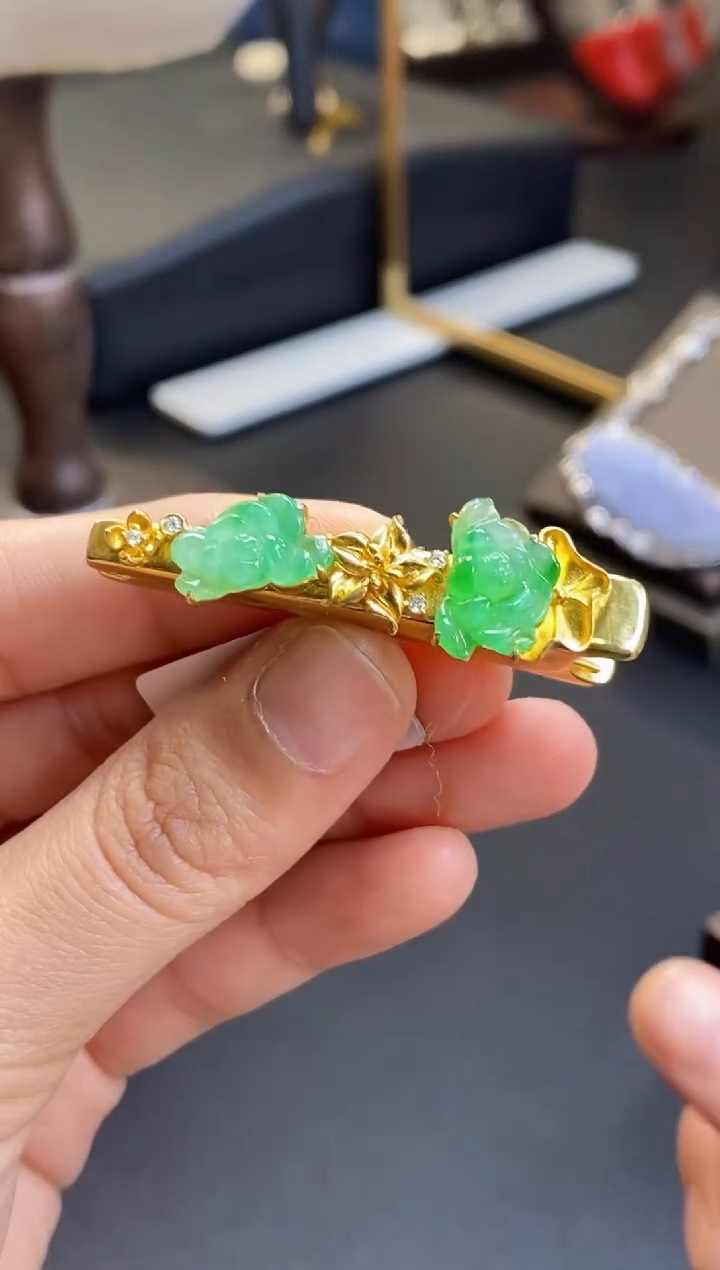 颈饰银S925镶嵌翡翠12885