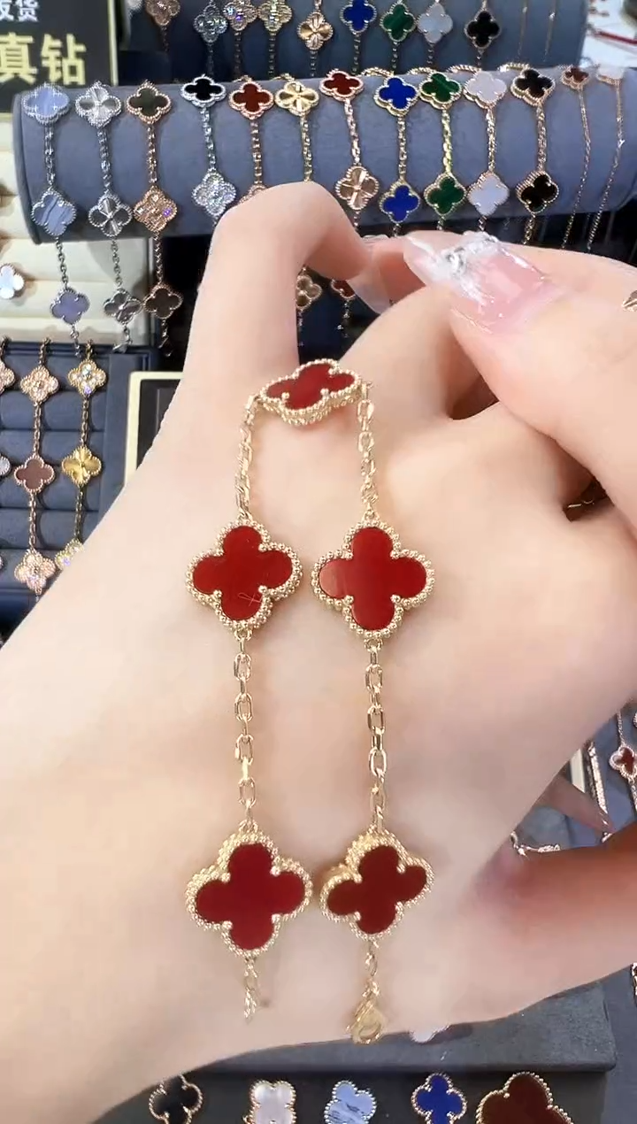 【闪购商品】玛瑙/玉髓手链18K金镶嵌K黄手链