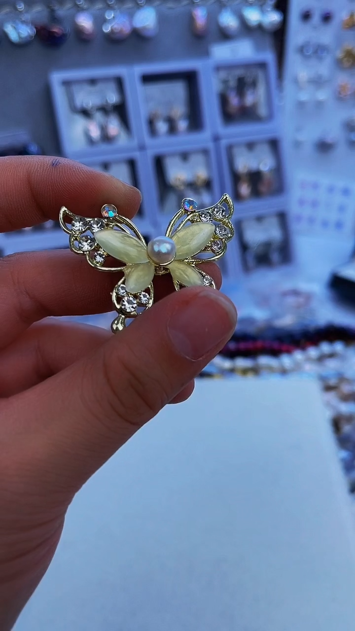 【闪购商品】未镶嵌淡水珍珠胸针643