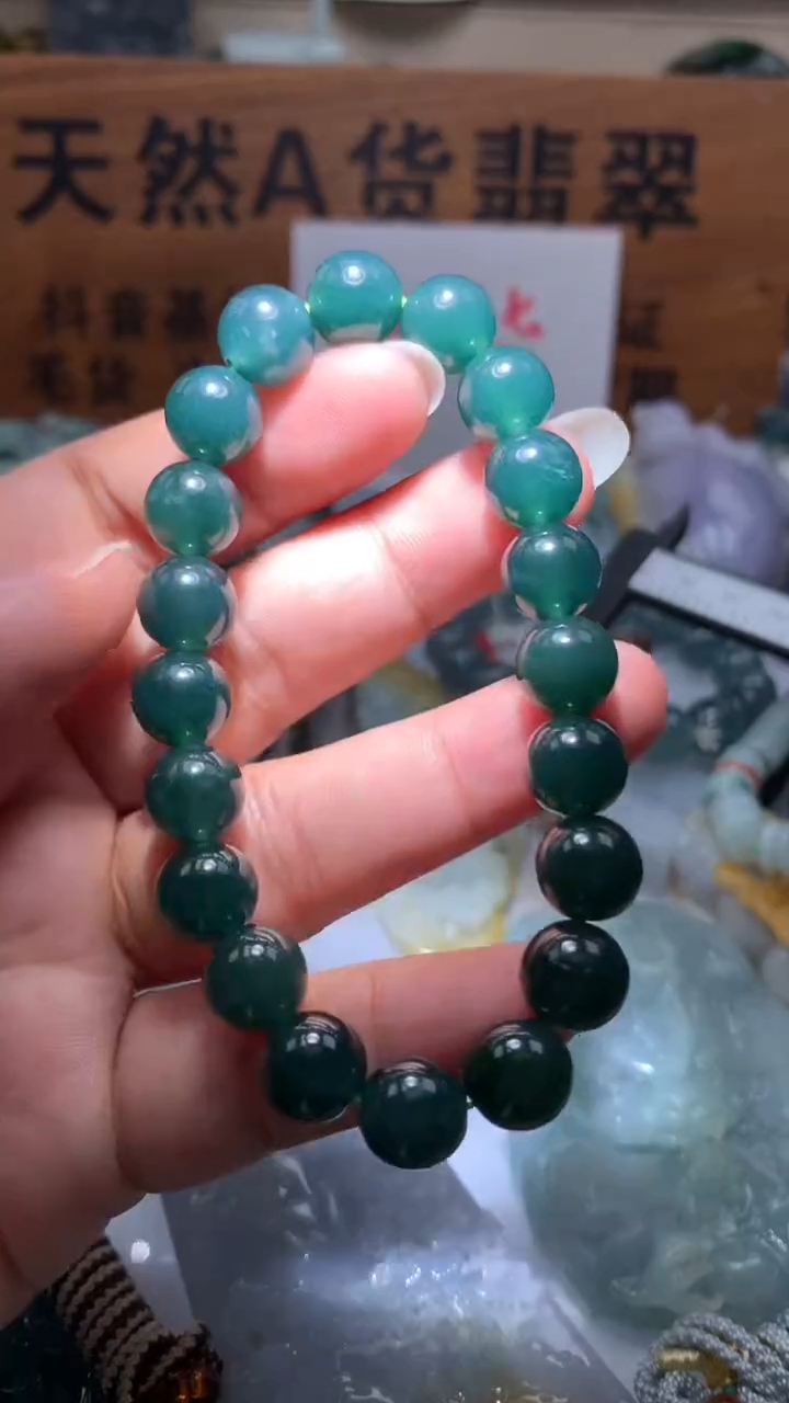 【闪购商品】翡翠颈饰未镶嵌保真天然A货翡翠