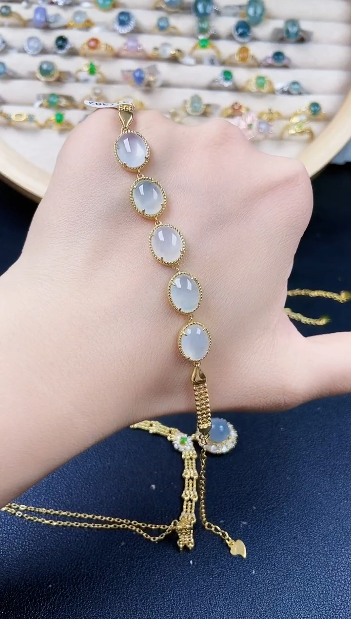 【闪购商品】银S925镶嵌翡翠手链6456546