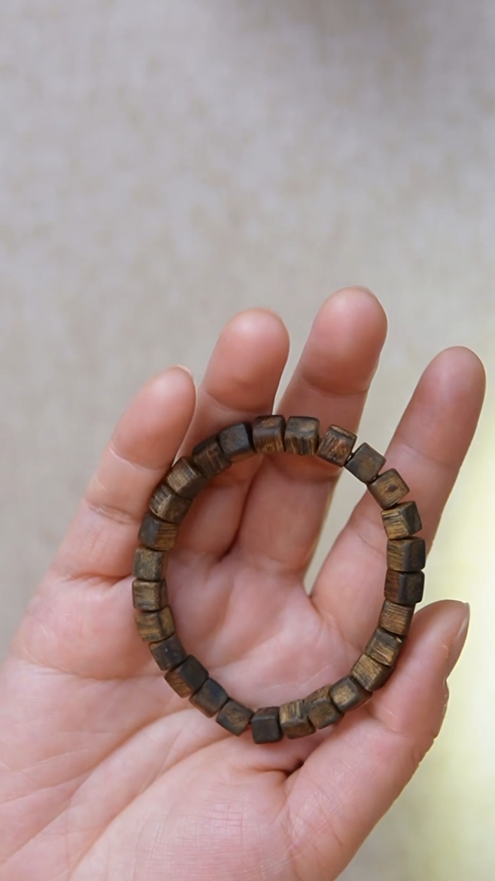 沉香手串奇楠单圈0.6