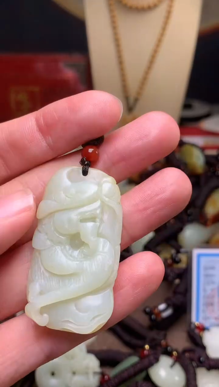 颈饰未镶嵌和田玉新疆料青海料清水和田玉吊坠