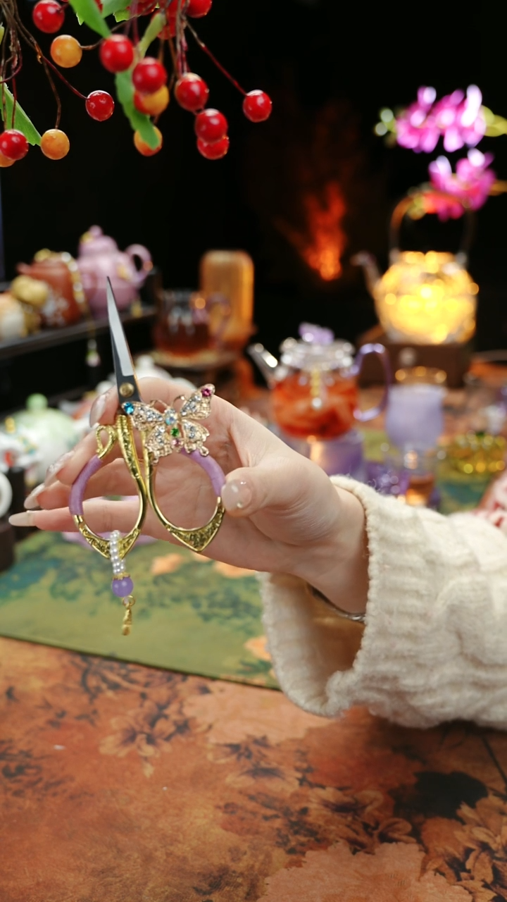 【闪购商品】紫色蝴蝶茶道小剪刀